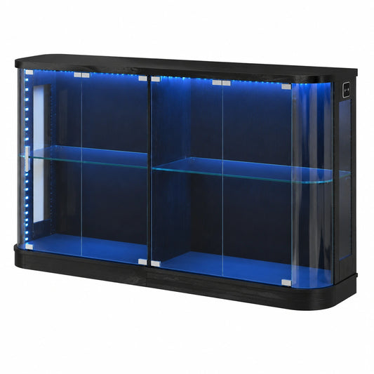 Moderne LED-Glasvitrine mit geschwungenem Design, vielseitiger Vitrinenschrank für Wohnzimmer und Schlafzimmer, 160 cm breit, staubdichte Präsentation für Sammlerstücke